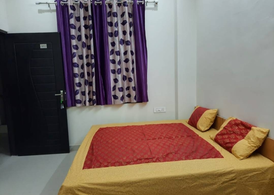 Pari Lok Girls Pg — photo 1