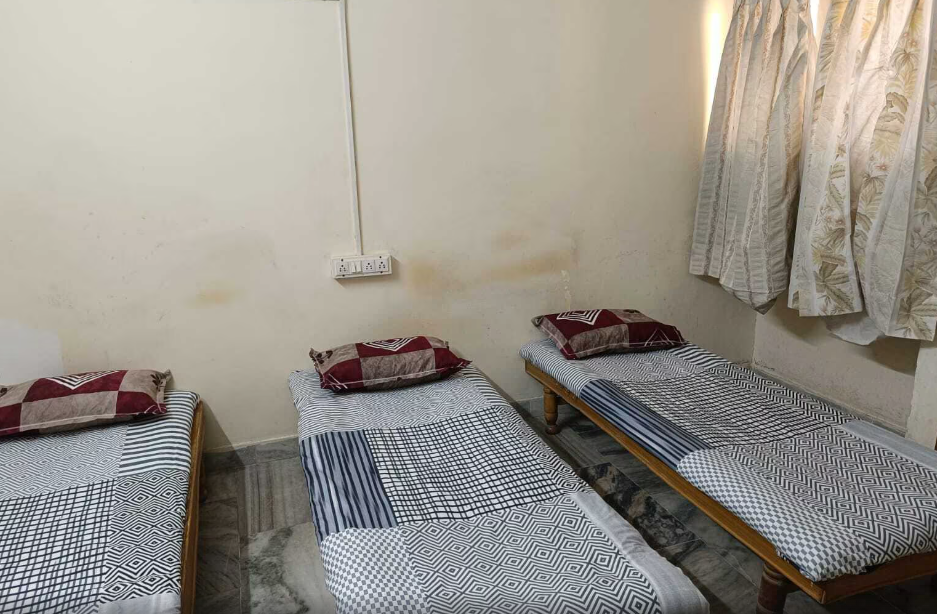 KALYANI PAYING GUEST — photo 1