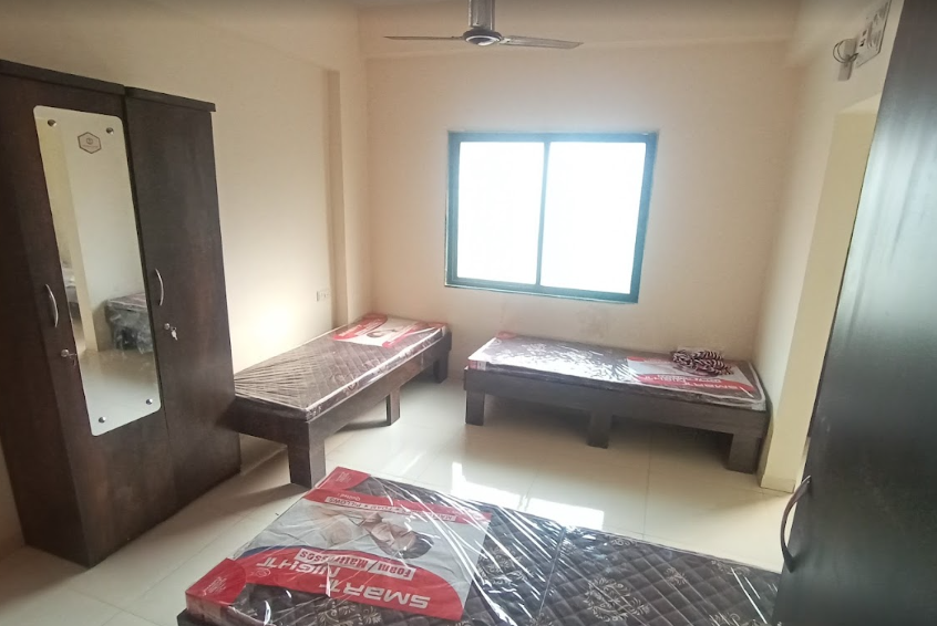 N-TRAZ  LIVING PG — photo 1