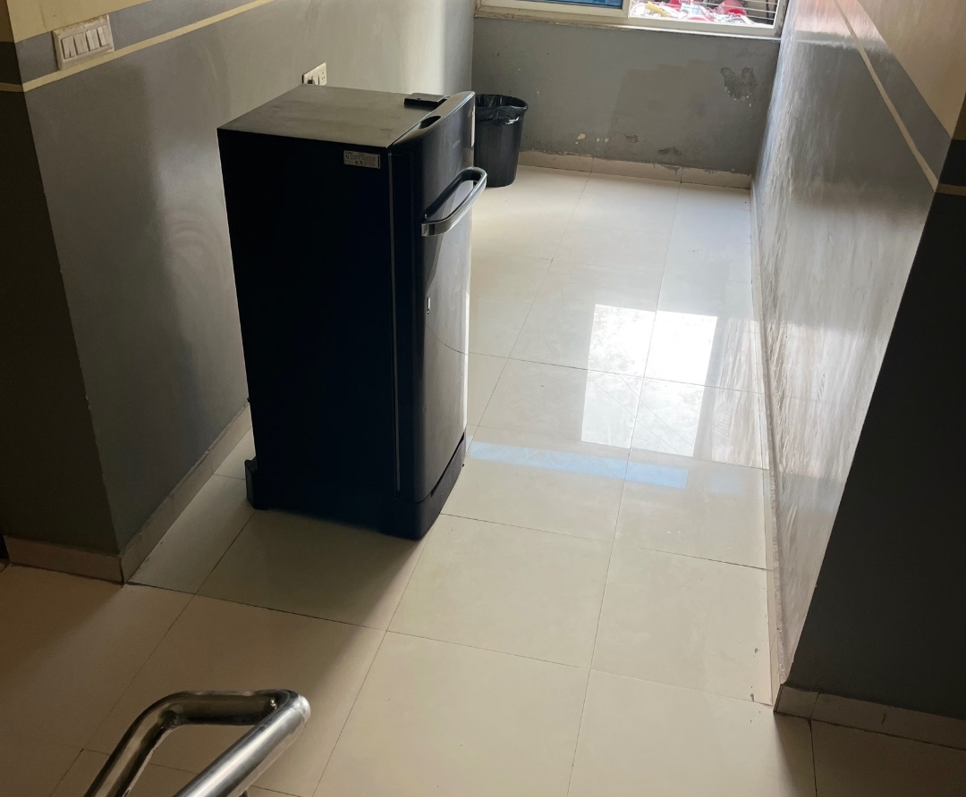 Laksh Triveni Executive Hostel For Men — photo 1