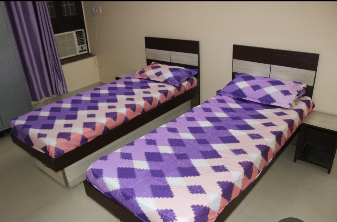 Sai Girls Paying Guest — photo 1