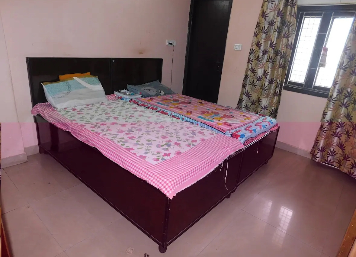 Mannat Girls Pg — photo 2