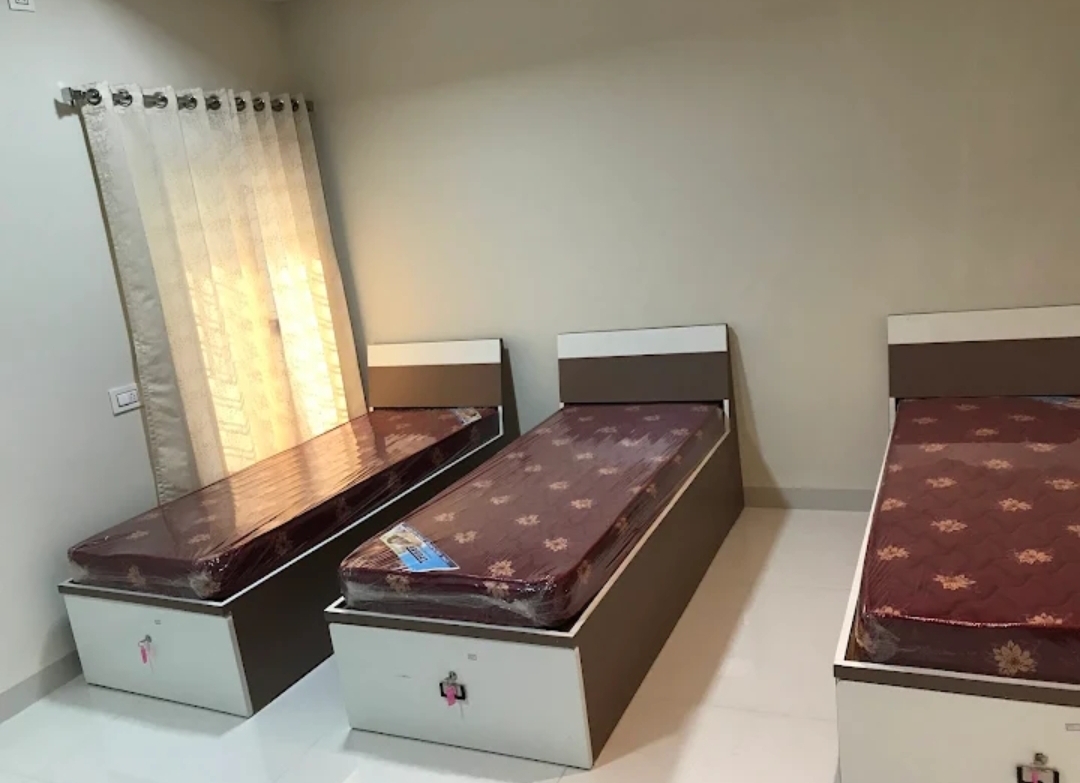 Snehitha Executive Women's Hostel — photo 3