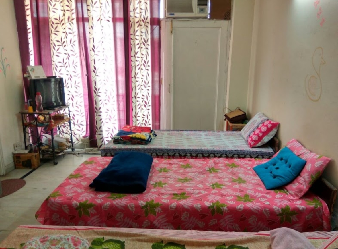 Raaj girls pg — photo 3