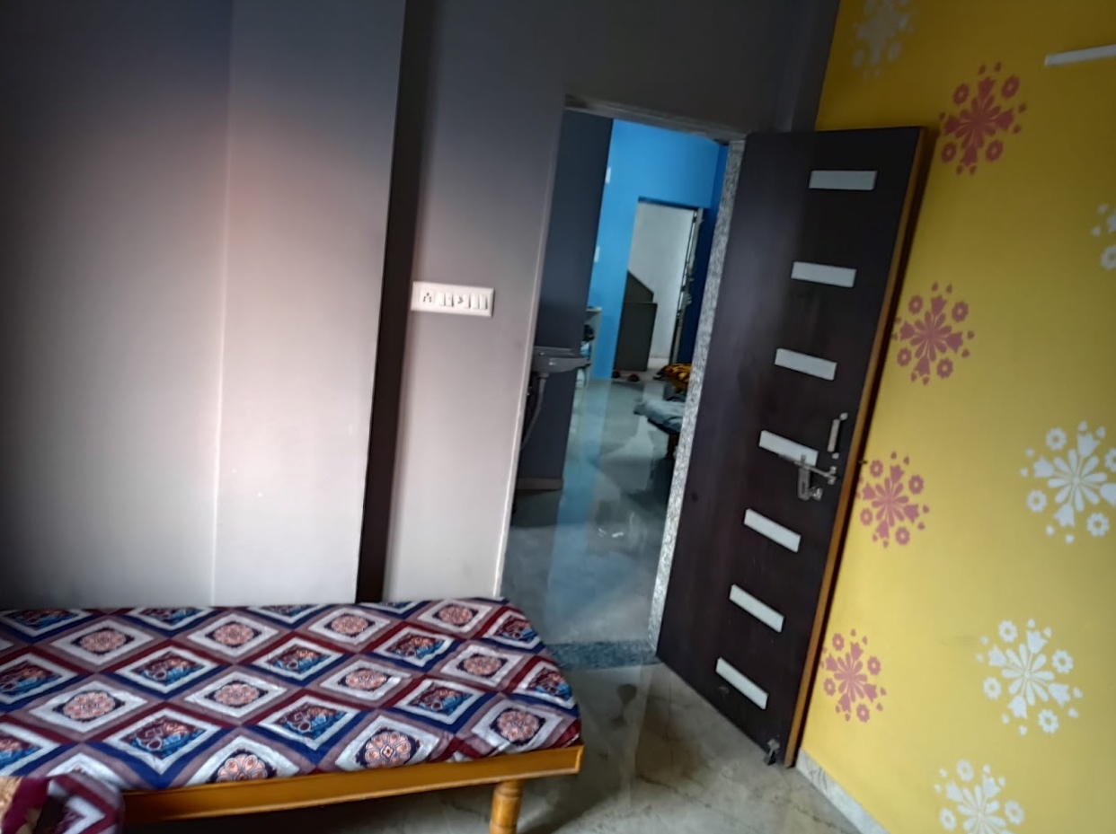 SHIVAY BOYS & GIRLS PG — photo 3