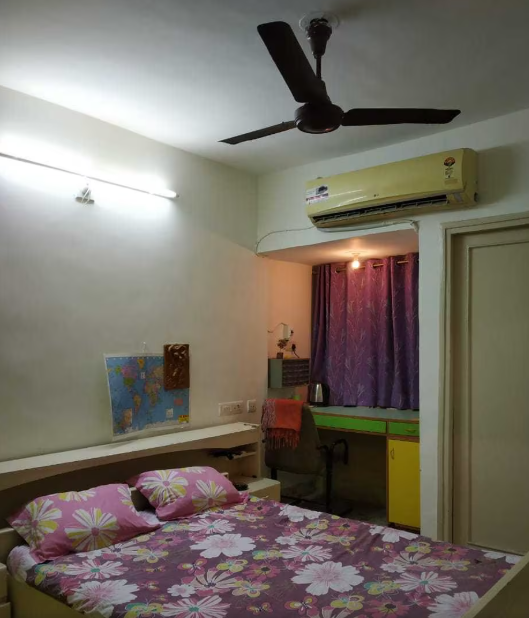 OM PAYING GUEST — photo 3