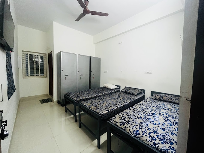 SS Reddy’s men’s PG/Hostel — photo 1