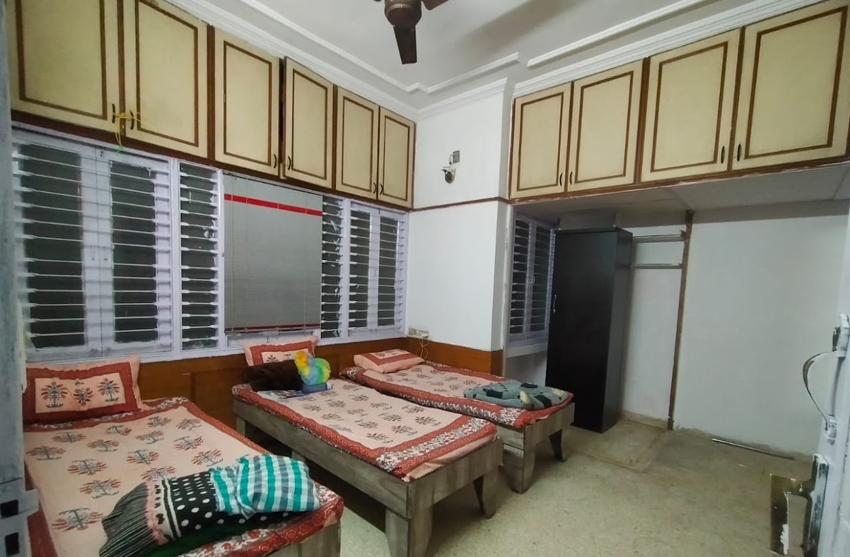 GIRIRAJ GIRLS PG — photo 2