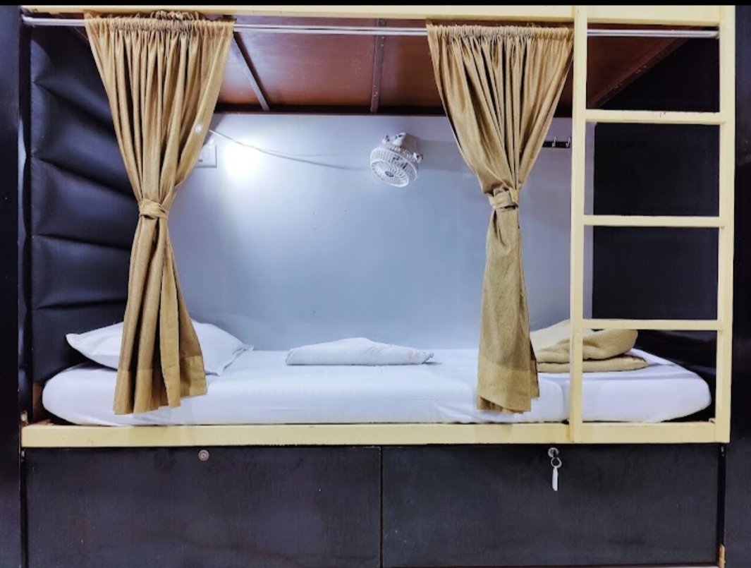 DORMITORY WORLD | AC 24 Hours — photo 5