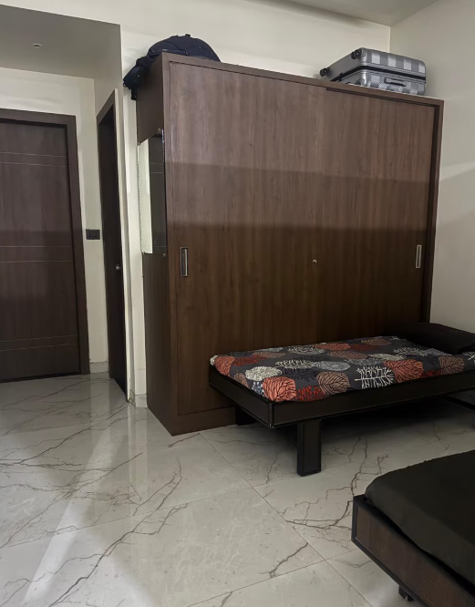 GIRLS SECOND HOME PG — photo 3