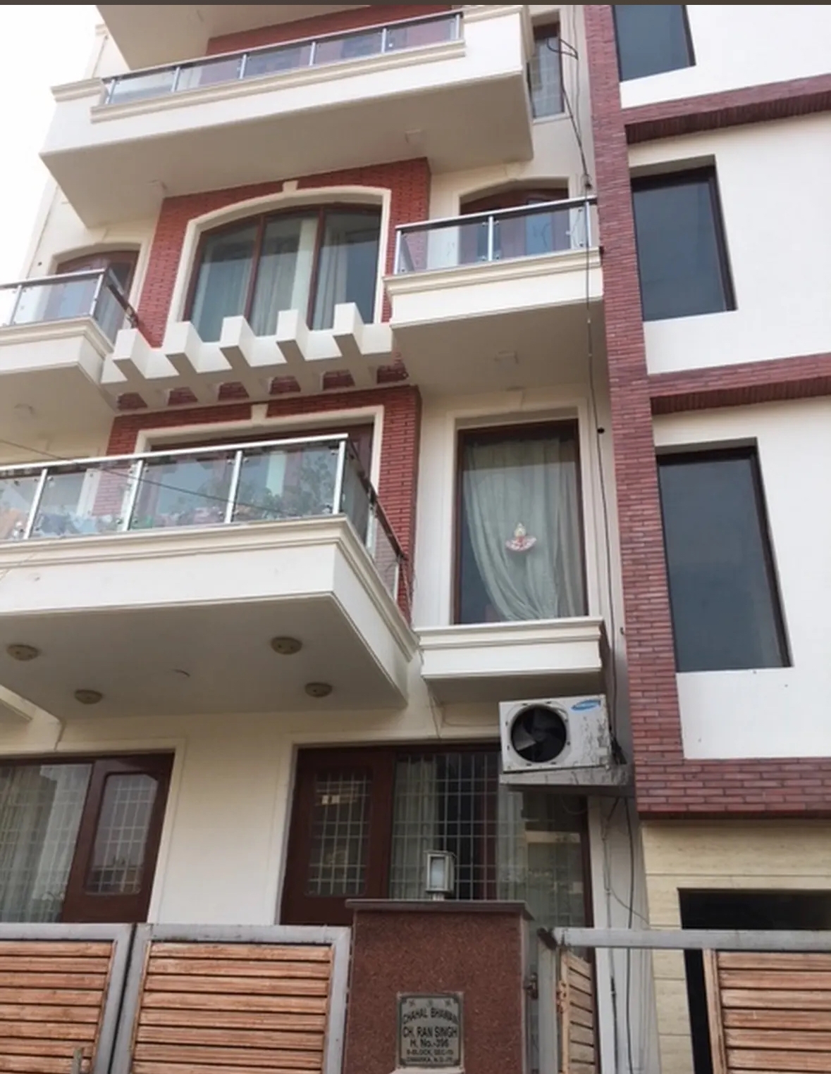 Pg In Dwarka — photo 1