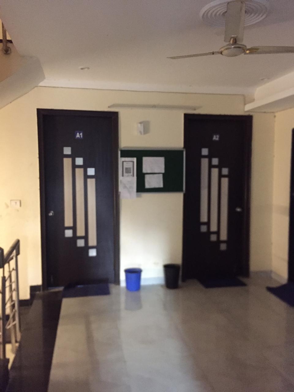 Peepal gates — photo 1