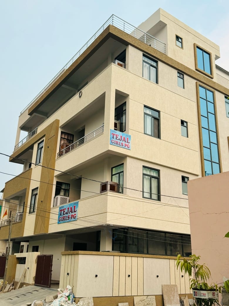 TEJAL PG — photo 1