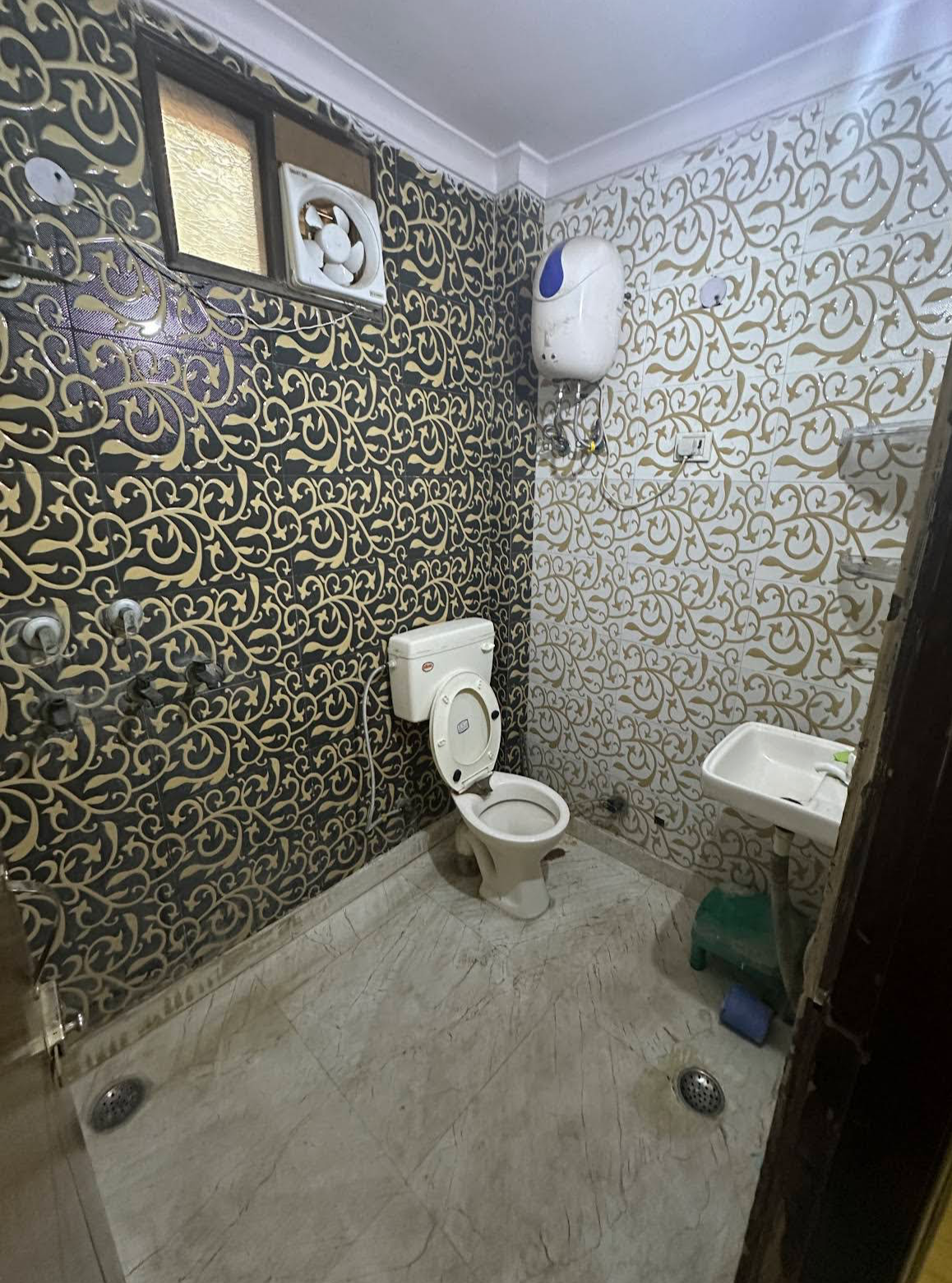 NOIDA PRINCE PG — photo 1