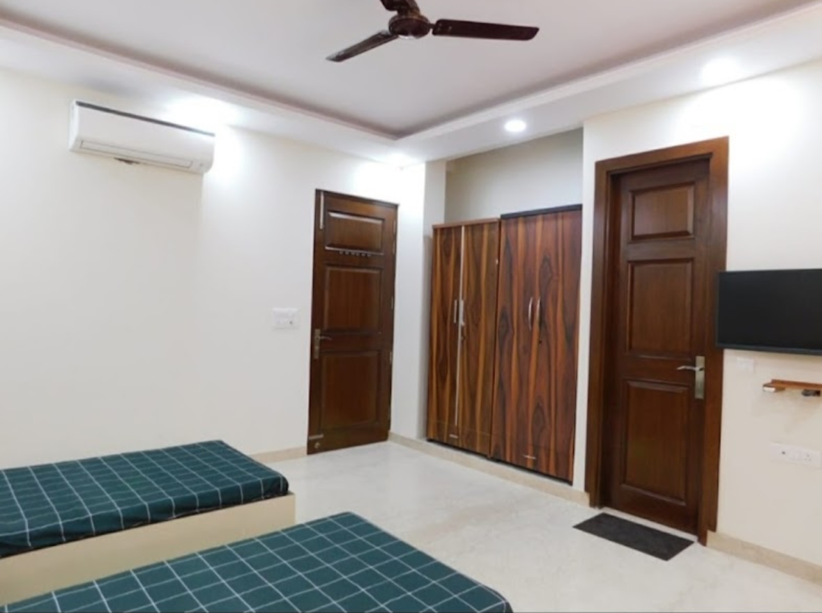 Girls Pg Hansraj — photo 2