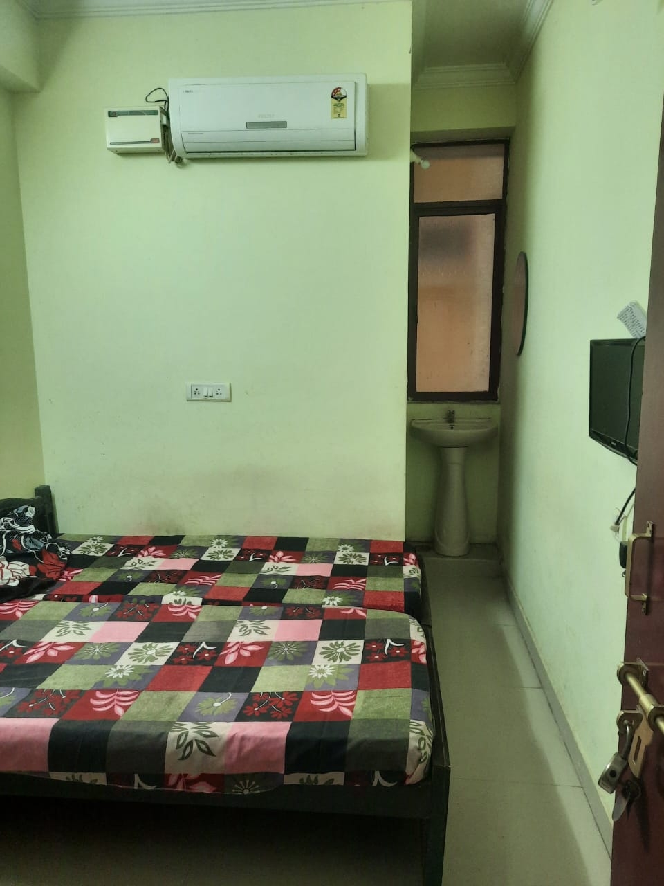 SRI RAMA LAKSHMI MEN'S PG HOSTEL — photo 2