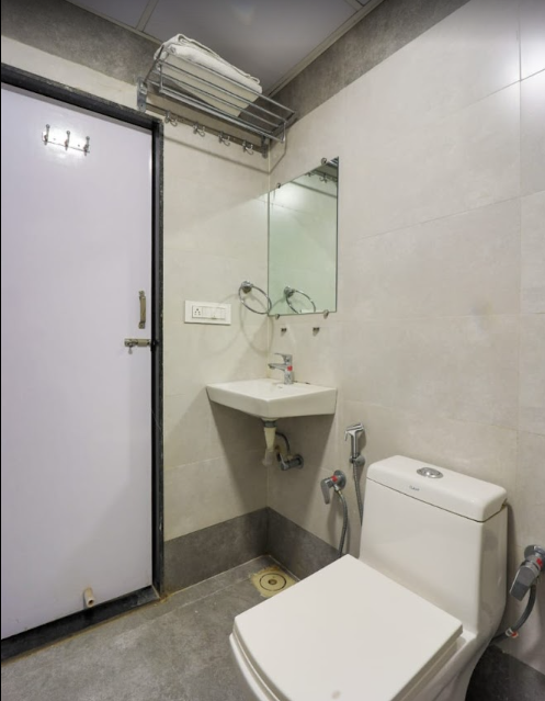 Bachelor's Zone Paying Guest (PG) — photo 1