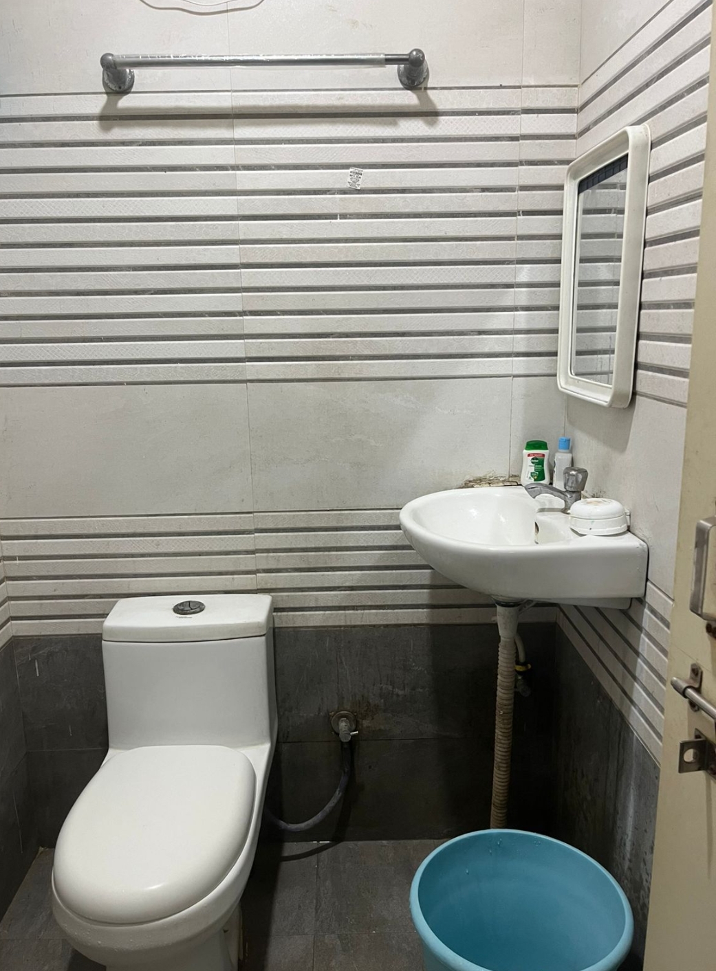 SRI LAKSHMI BALAJI DELUXE MENS HOSTEL & PG — photo 1
