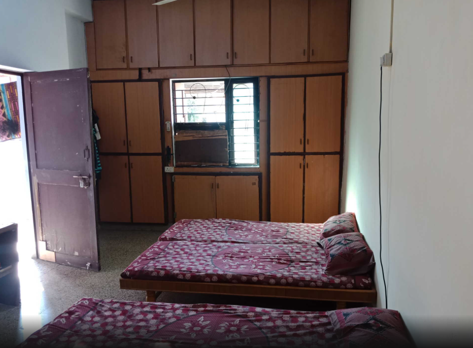 JAINAM PAYING GUEST — photo 2