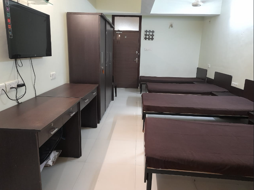 MASTER CREST GIRLS HOSTEL — photo 5
