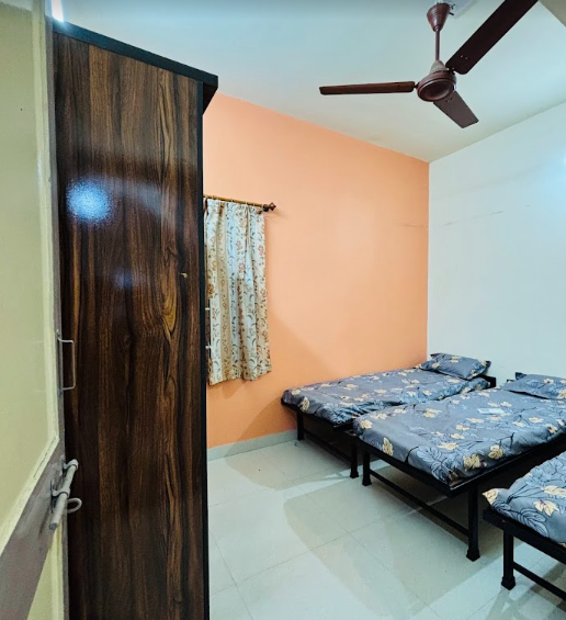 MADHAV BOYS PG — photo 3