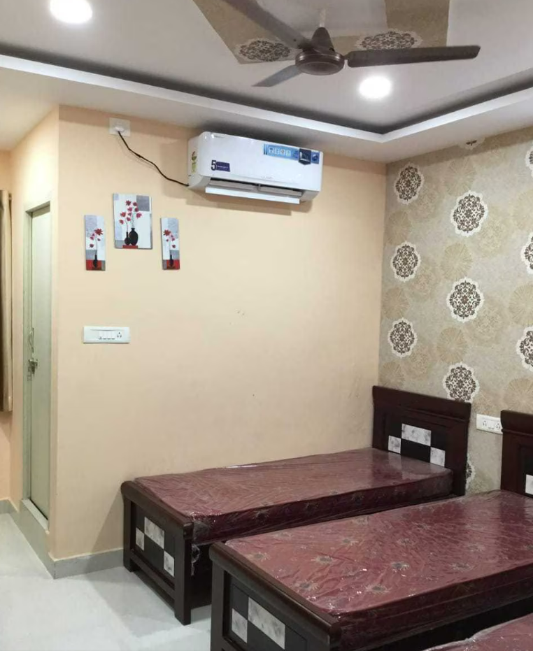 Chandu Luxury Men's PG & Hostel — photo 3