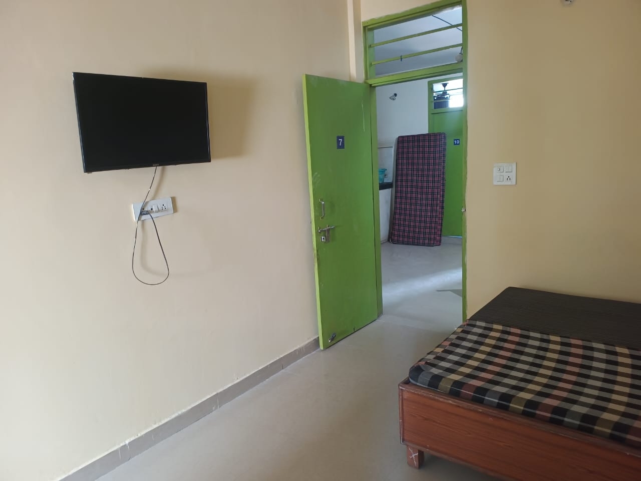 Orion alfha boy's hostel — photo 5