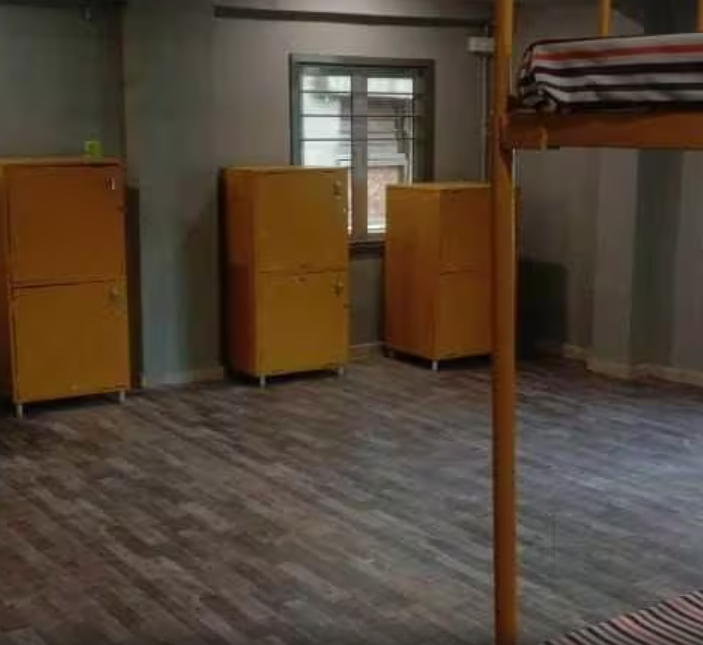J J HOSTEL  FOR BOYS — photo 3