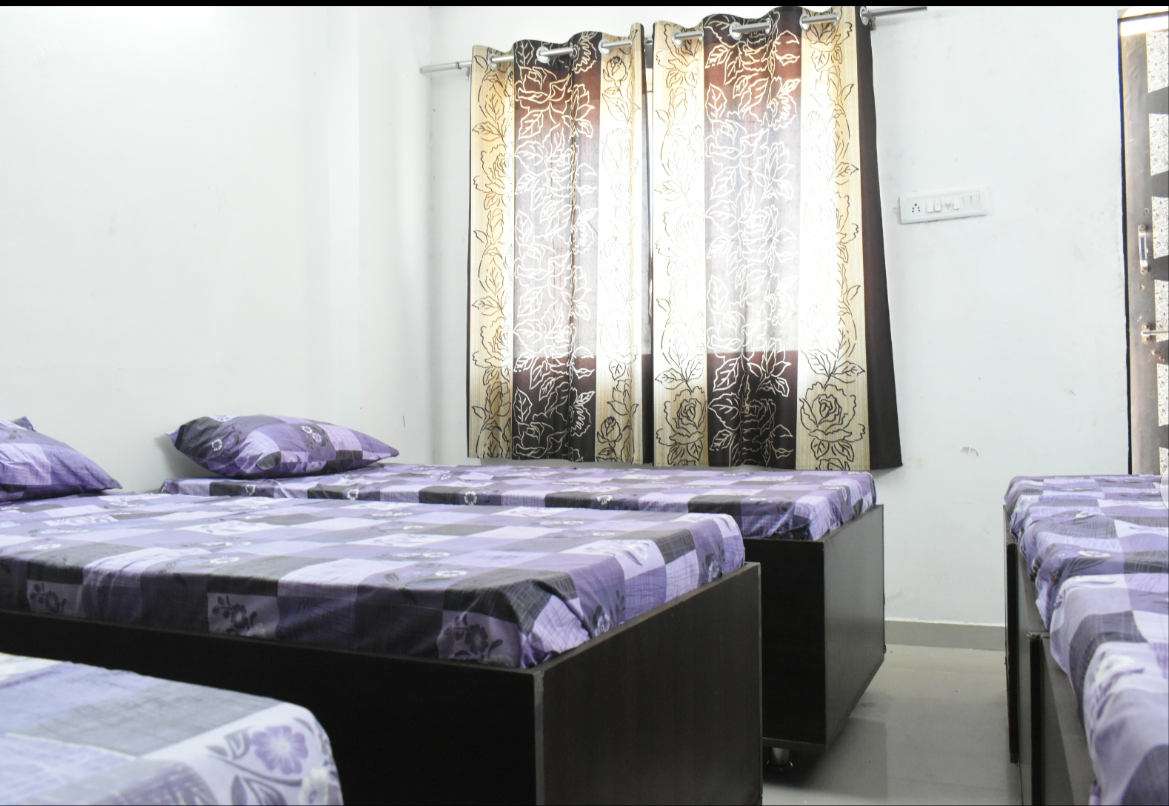 Bless pg and accommodation — photo 1