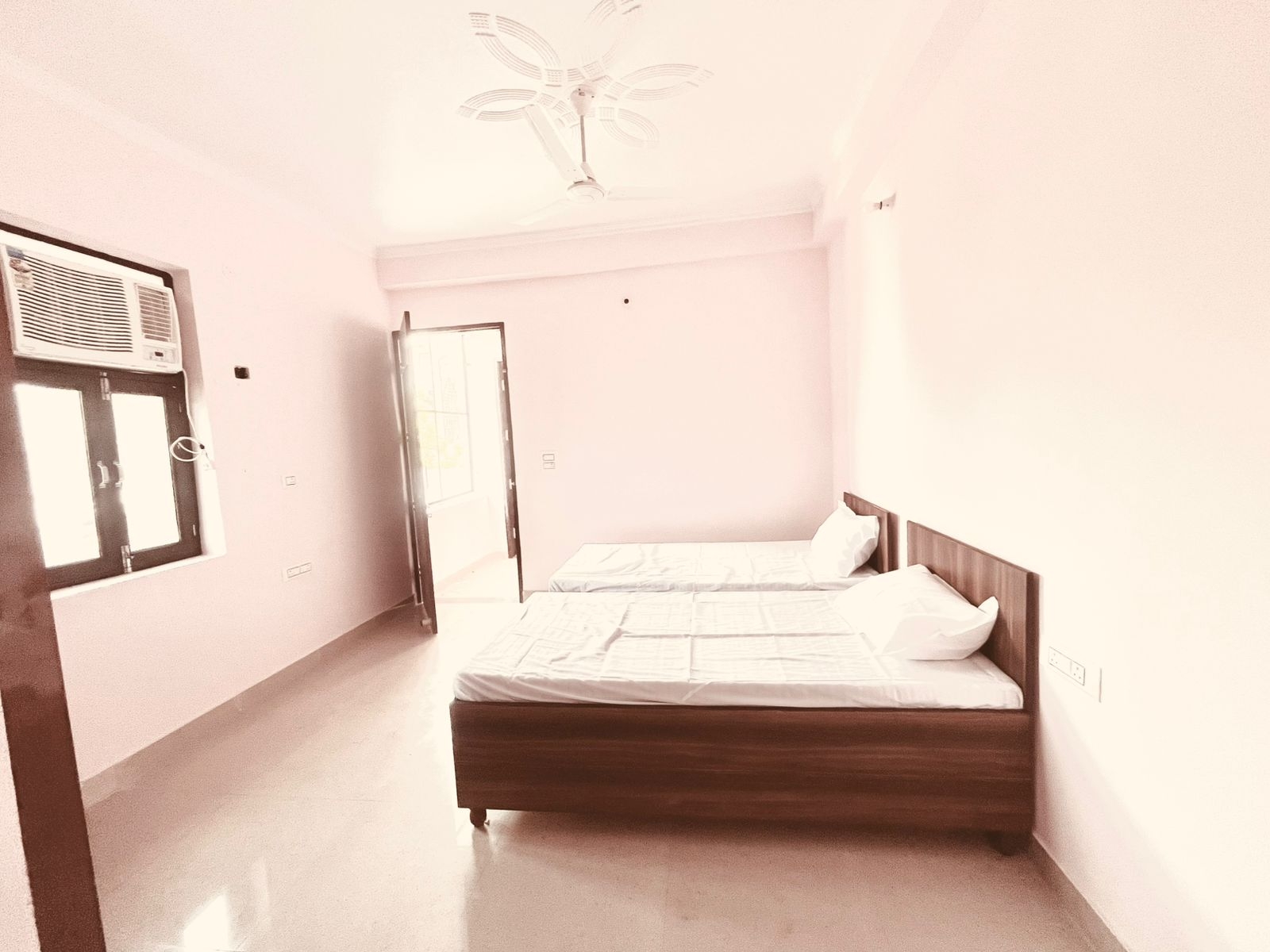 Home's PG — photo 3