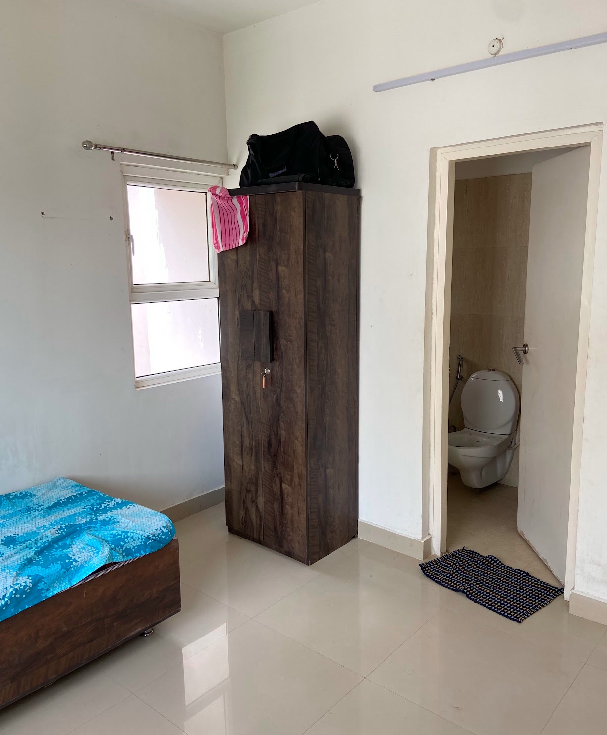Second home pg — photo 2