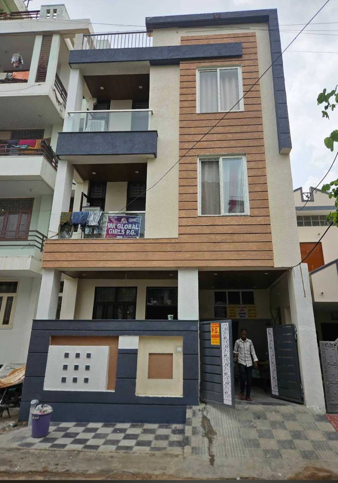 M R GLOBAL PG — photo 3