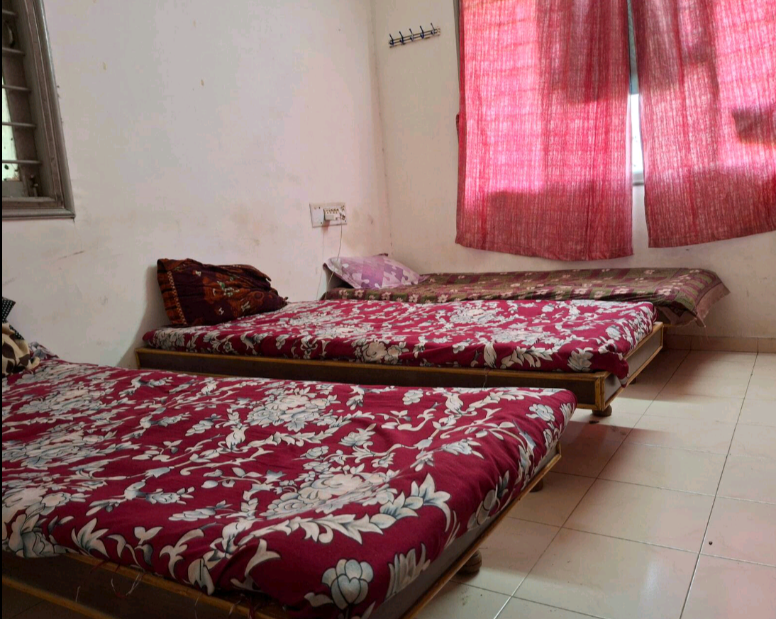 Dwarkesh pg — photo 5