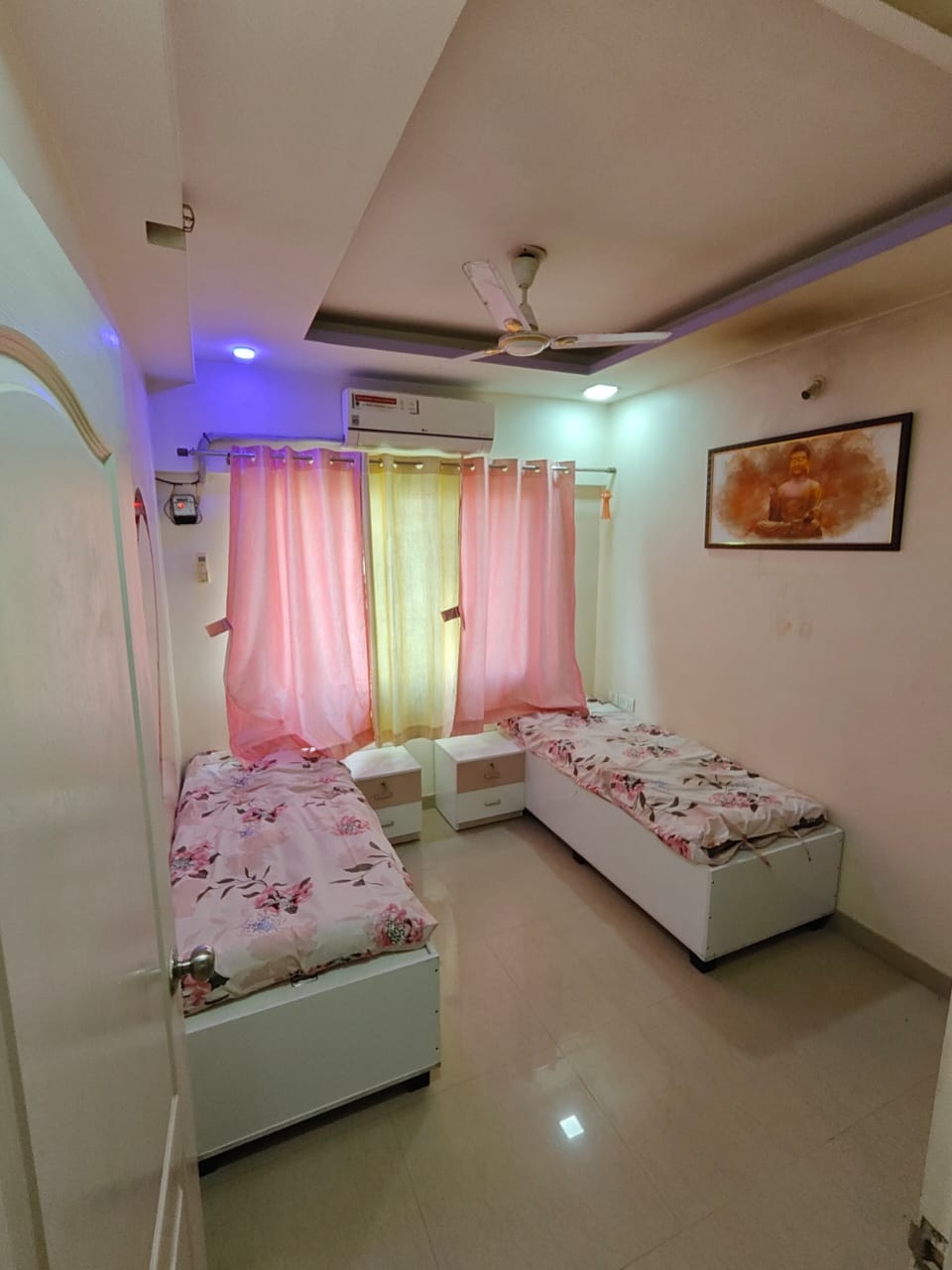 Om sai paying guest house — photo 5