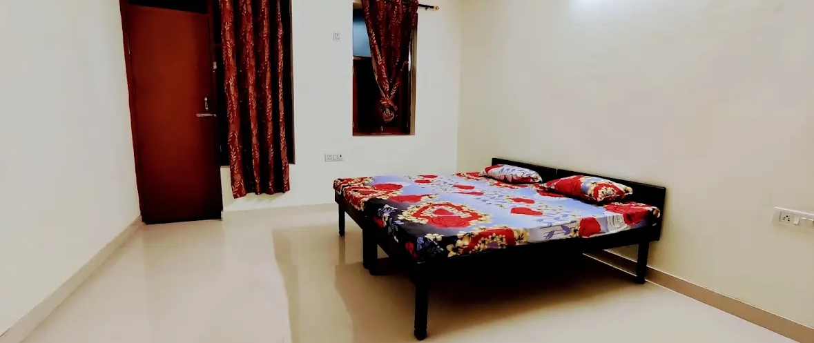 Shyam Pg For Girls and Boys — photo 5