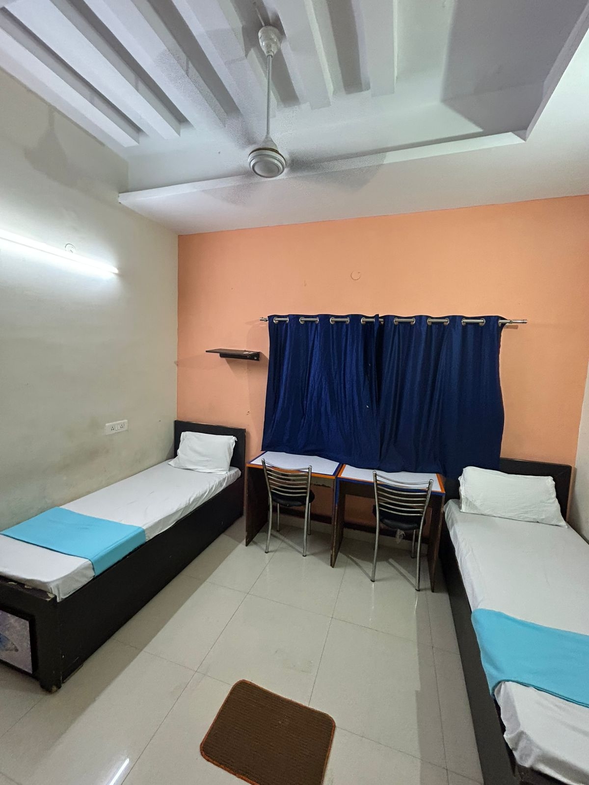 PREMIUM STAYS BOYS HOSTEL — photo 2