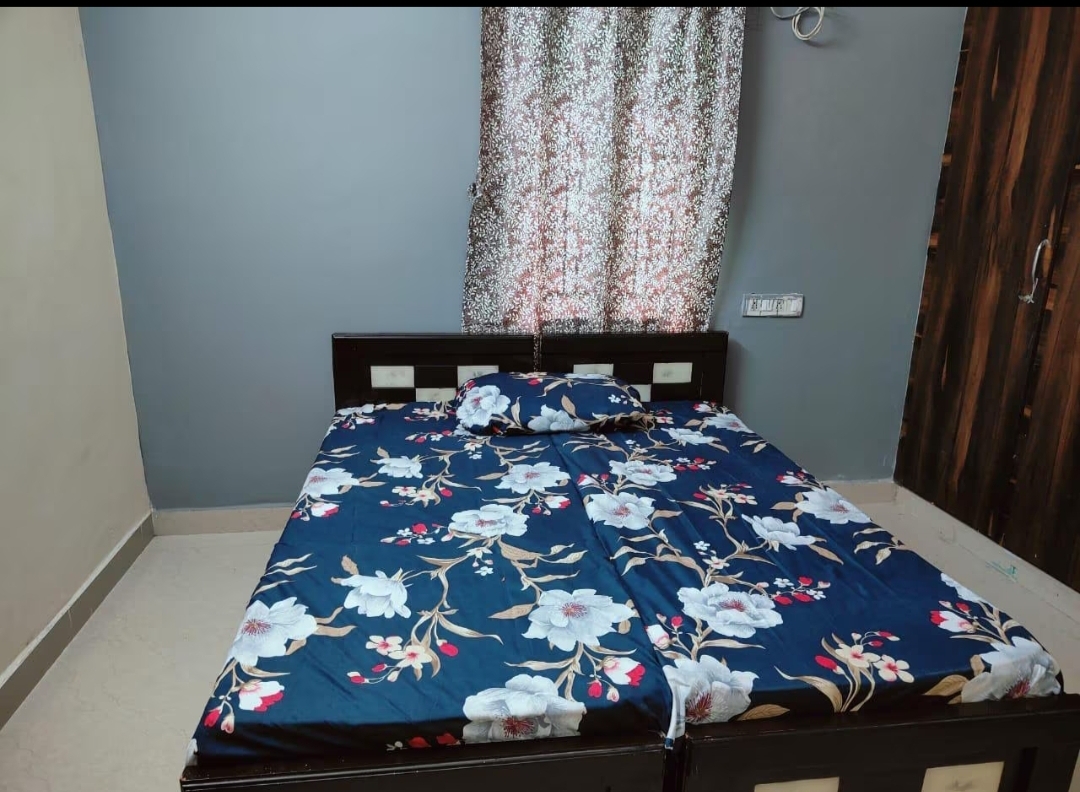A M Star Women's Luxury Pg And Hostel — photo 5