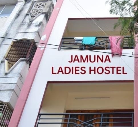 Jamuna PG — photo 5