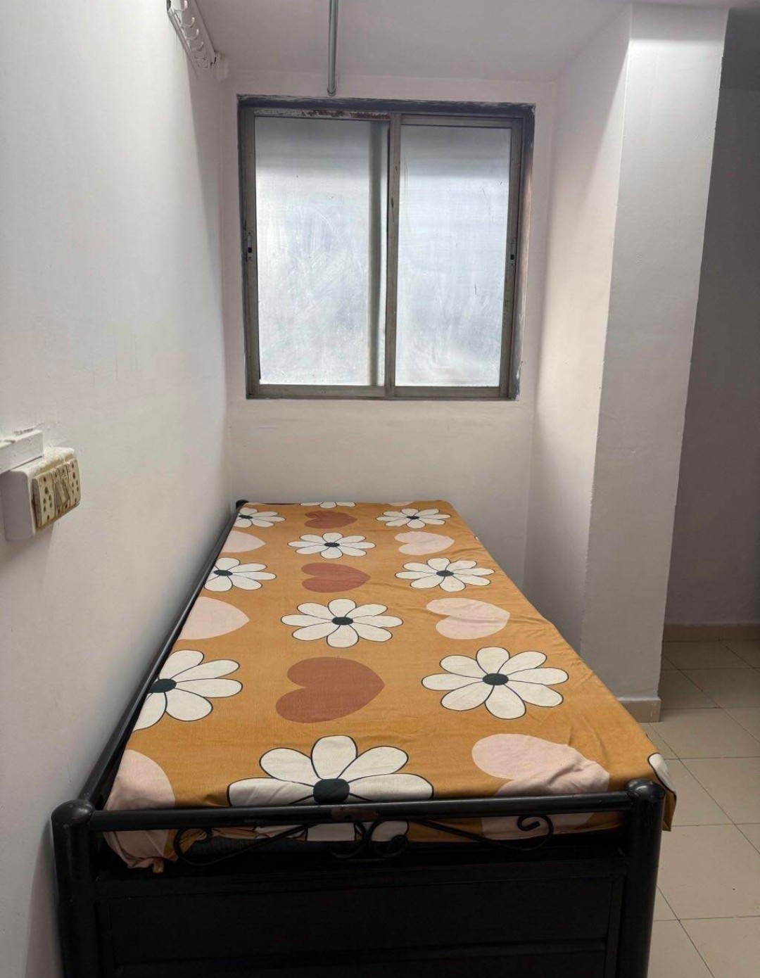 Tushar's mumbai paying guest house — photo 1