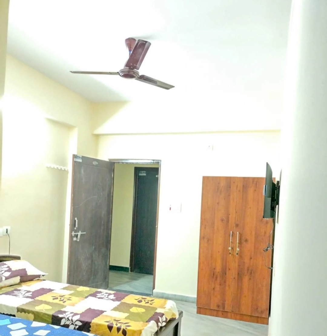 Blue Moon Executive Women's Hostel — photo 3