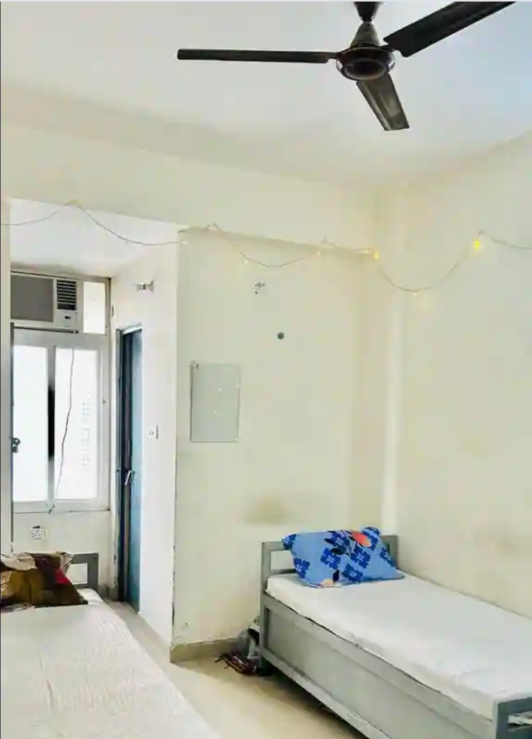 Royal Boys Hostel — photo 2