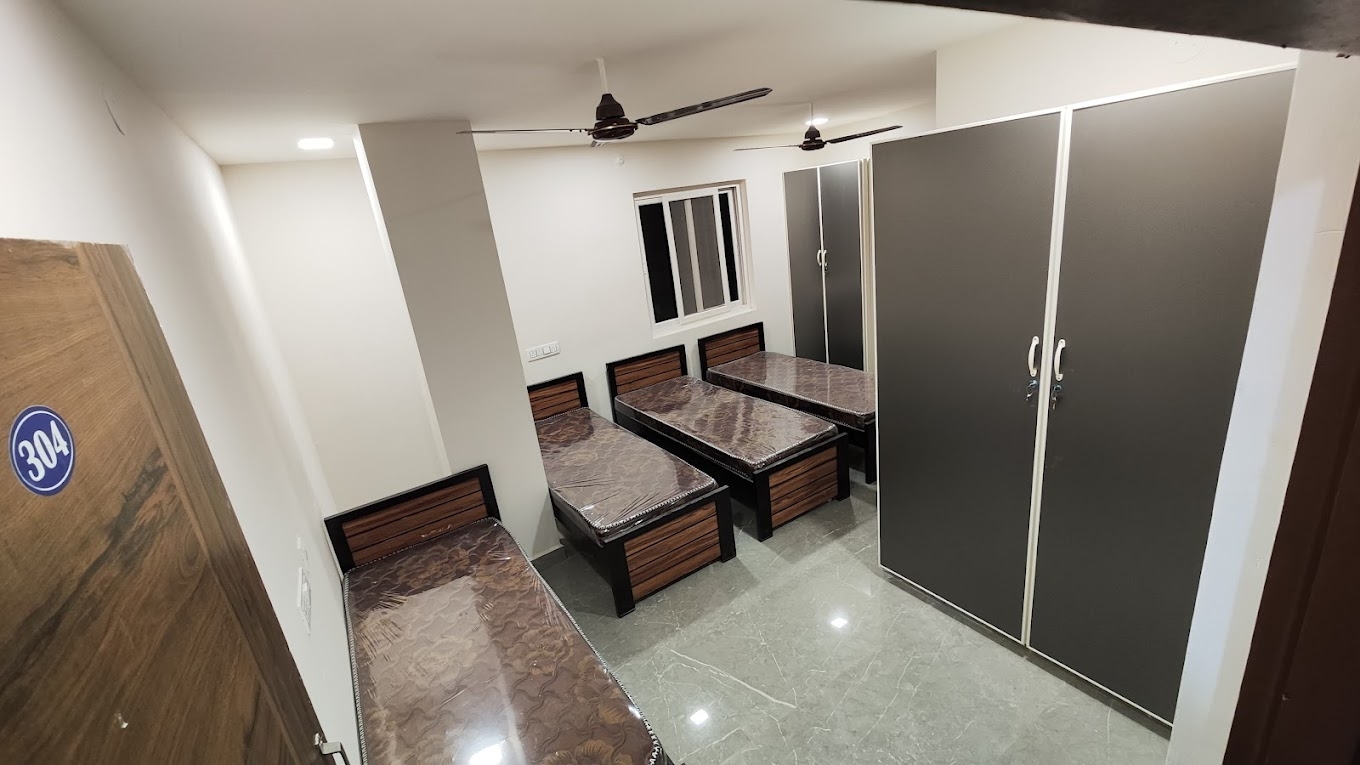 NKR LUXURY MEN'S PG ACCOMMODATION — photo 5