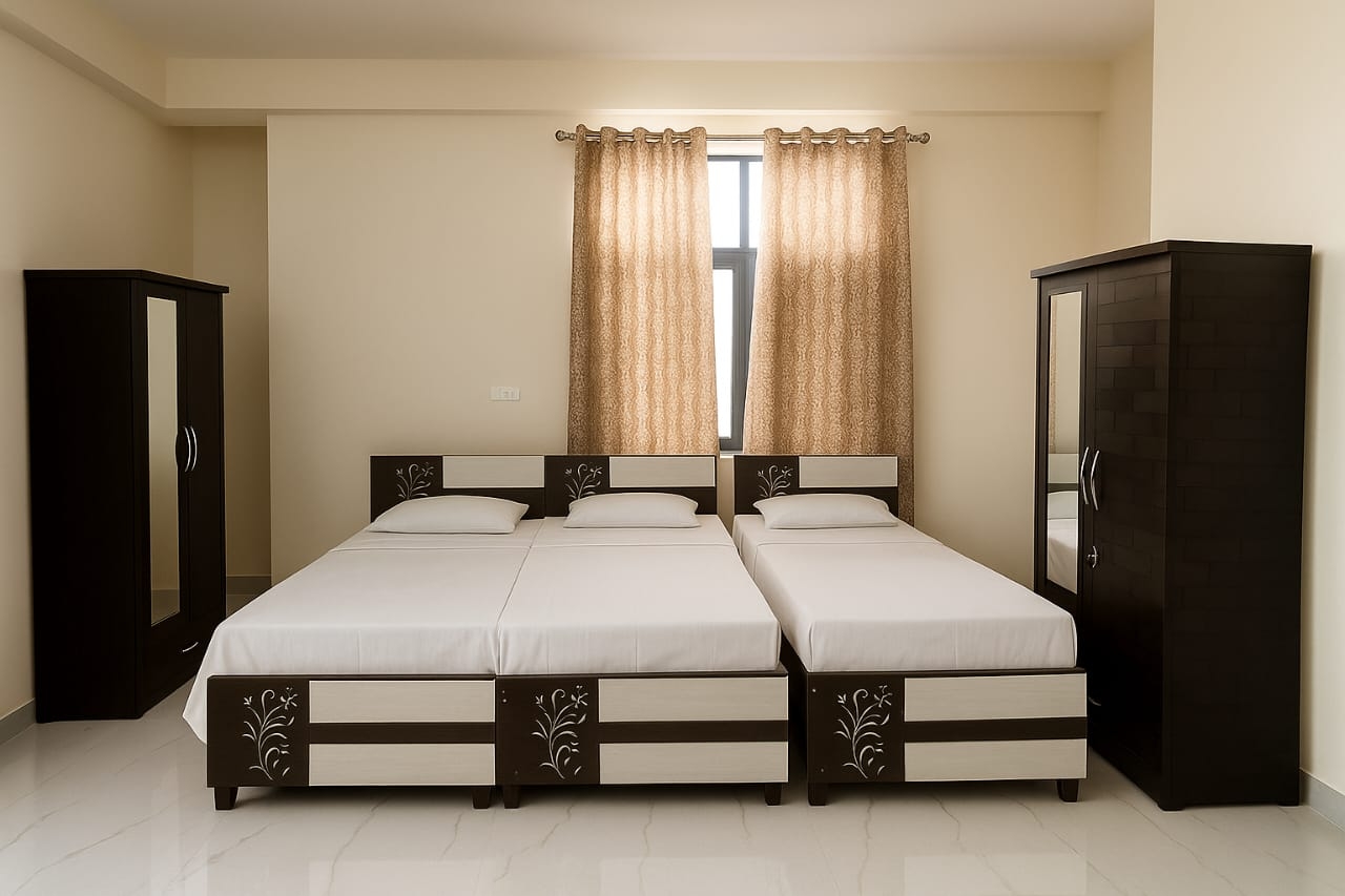 The Harsharan Guest House - Luxury Boys PG in Noida — photo 1