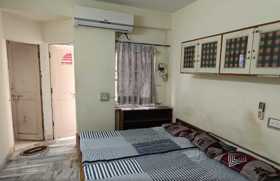 KALYANI PAYING GUEST — photo 2