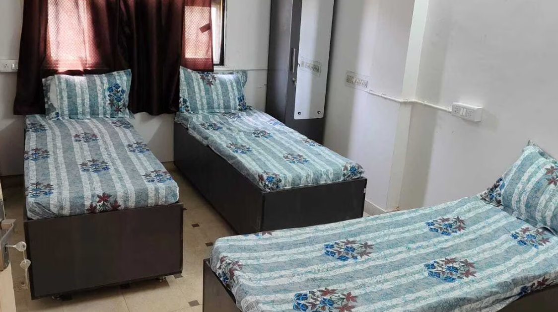 BALA JI PG FOR BOYS — photo 3