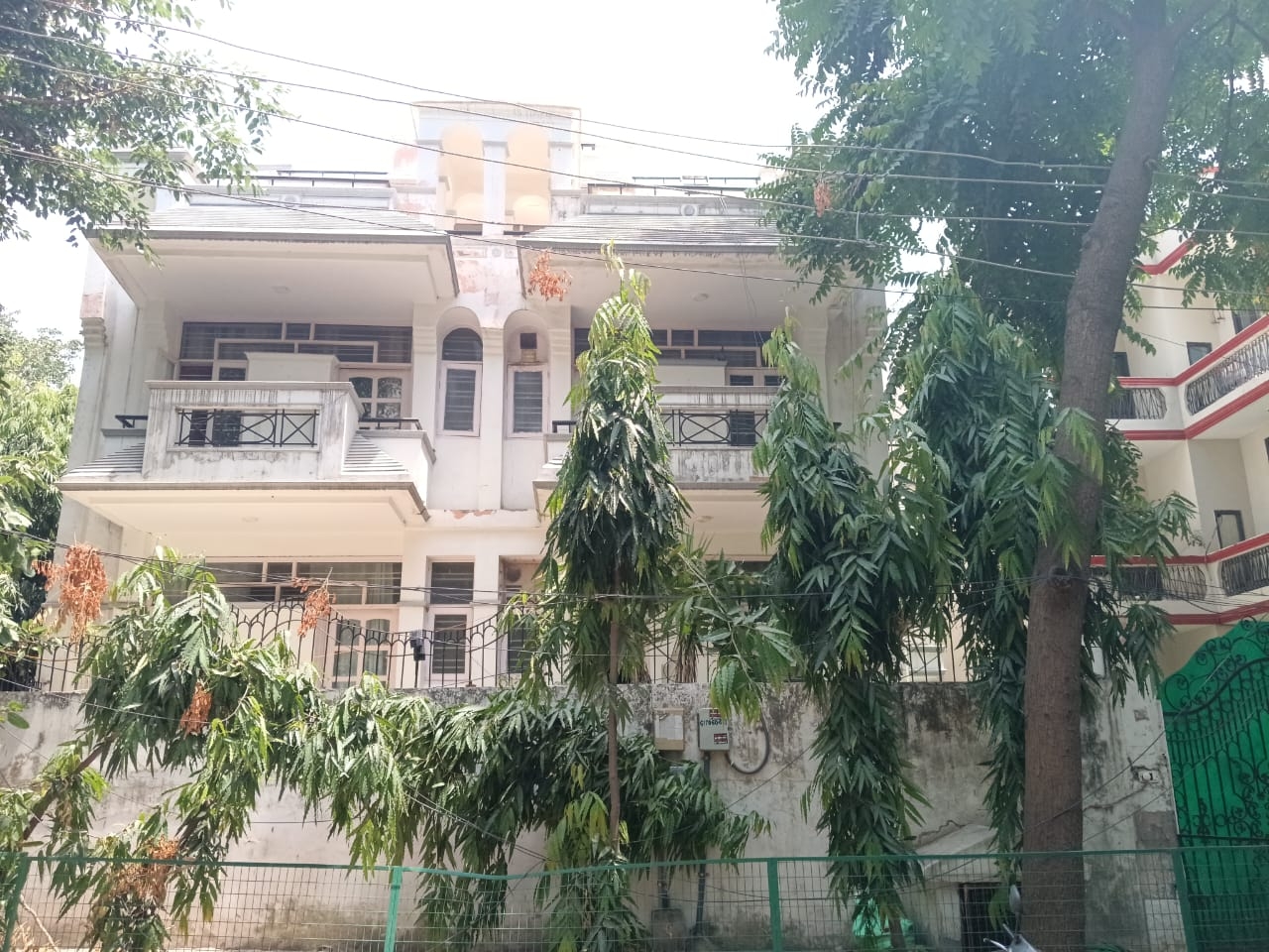 Raj PG — photo 2