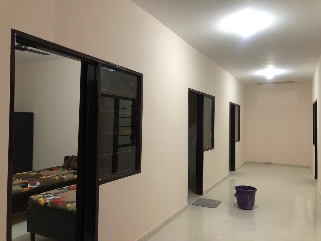 Castle Rock Youth Luxury Hostel & PG — photo 1