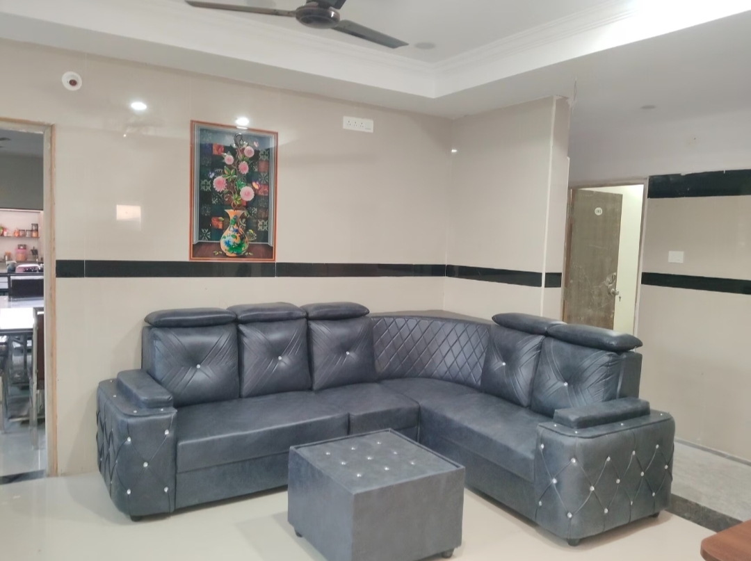 Seven Hills Luxury Mens Pg — photo 1