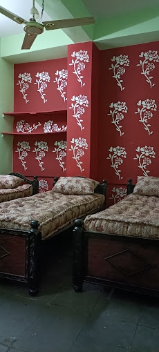 Care Paying Guest Home And Hostel — photo 1