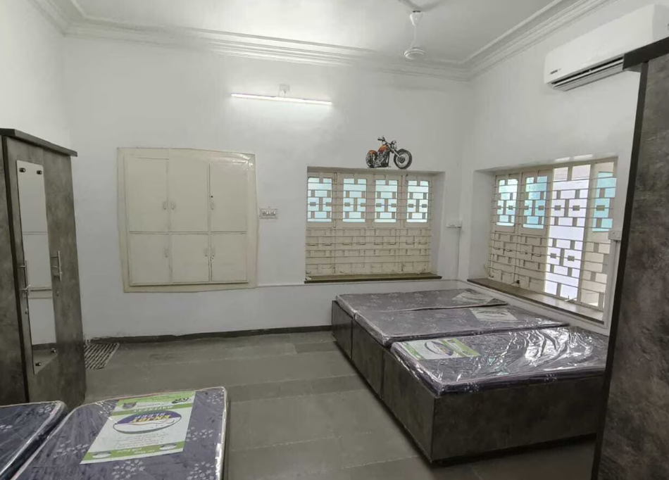 THRIVE BOYS HOSTEL & PG — photo 2